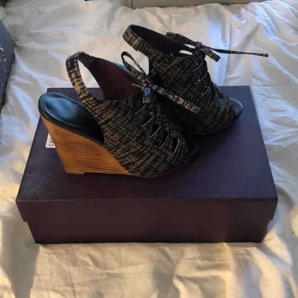 Anthropologie - Due Farina Lace-Up Wedges - Picture 2 of 6